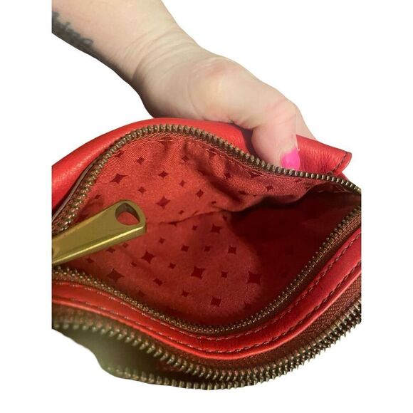 Fossil Explorer Flip Clutch - Picture 6 of 6